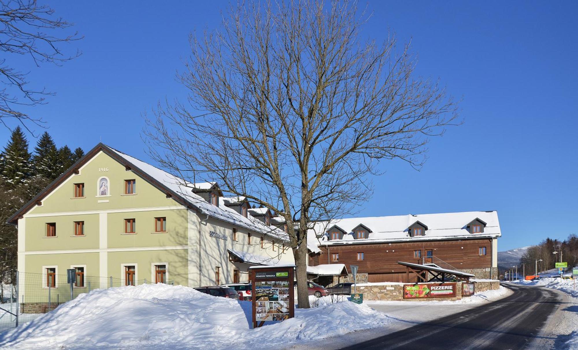 Penzion Terezka Dolní Morava エクステリア 写真